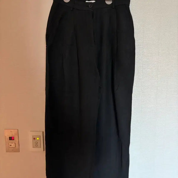 [BUNJANG] COS Relaxed Wide-Leg Linen Pants / Cos 릴랙스드 와이드 레그 리넨 팬츠
