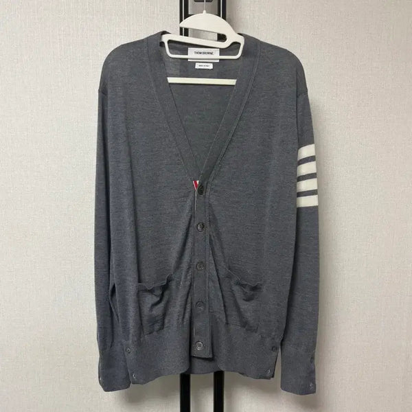 [BUNJANG] Thom Browne Merino Wool Cardigan Grey Size 3 / [새상품급/3] 톰브라운 메리노울 가디건 그레이