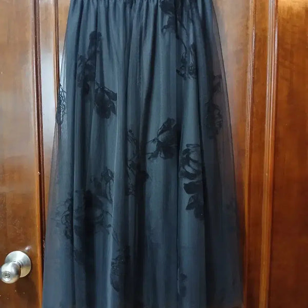[BUNJANG] Black Tulip Floral Chiffon Long Skirt / 검정색 꽃무늬(튤립)쉬폰 스커트
