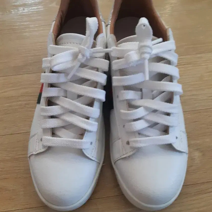 [BUNJANG] White Sneakers Casual Shoes / 흰색 스니커즈 운동화
