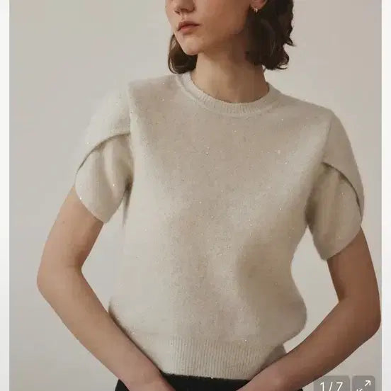 [BUNJANG] GIEMAR Pearl Short Sleeve Knit / GIEMAR 지에마르 펄 반팔 니트