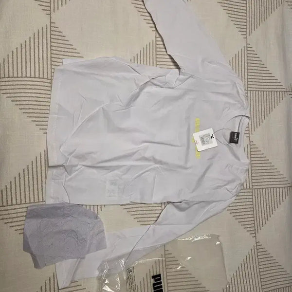 [BUNJANG] Puma White Long-Sleeve T-Shirt / 푸마 흰색 긴팔 티셔츠 새상품