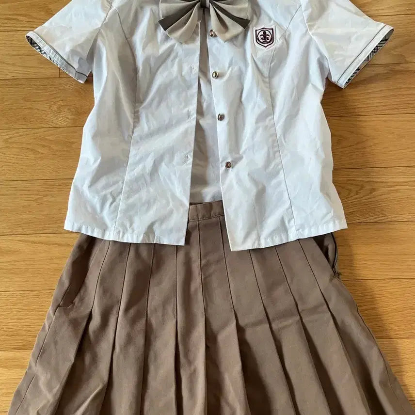 [BUNJANG] Gyewon Arts High School Summer Uniform Set / 계원예고 교복 하복세트