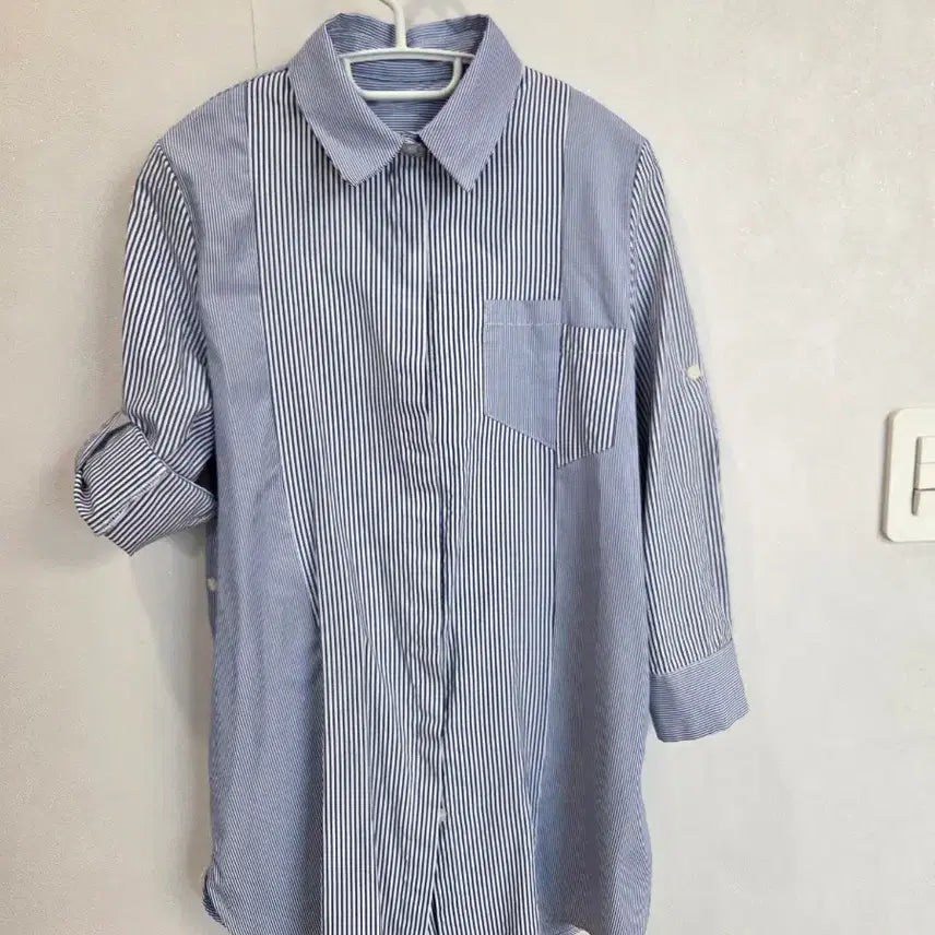 [BUNJANG] Two-Tone Patch Stripe Long Shirt / 투톤패치 스트라이프 롱셔츠