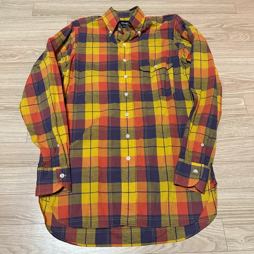 [BUNJANG] Drake's Linen/Cotton Button-Down Shirt / 드레익스 원포켓 린넨/코튼 버튼다운 셔츠 15(38)