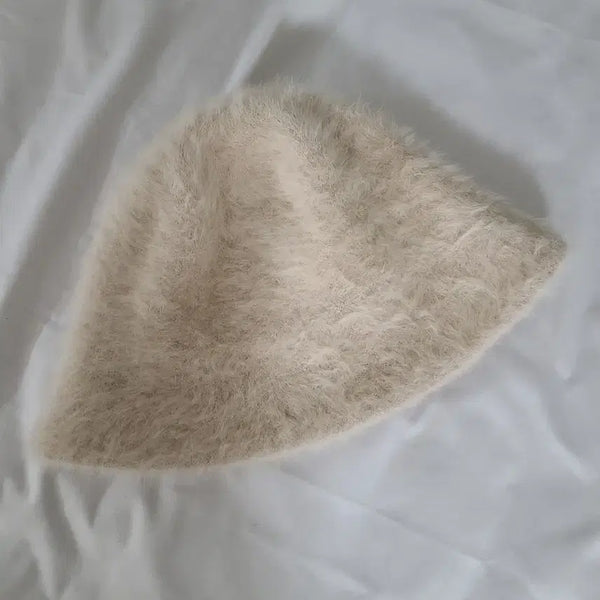 [BUNJANG] Angora Bucket Hat - Ivory / 앙고라 버킷햇 아이보리