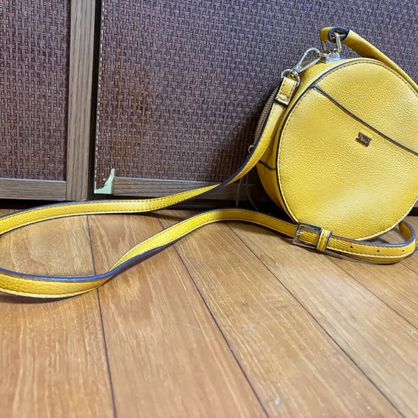 [BUNJANG] XIX Yellow Round Crossbody Bag (Tambourine Bag) / 옐로우 라운드 크로스백(탬버린백)