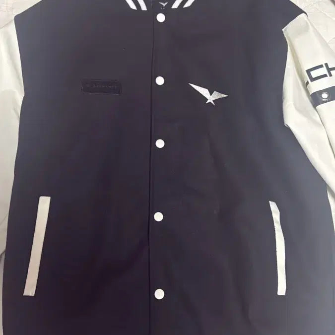 [BUNJANG] LCK XL Black & White Bomber Jacket / Lck 자켓 사이즈 XL 티원 젠지 담원