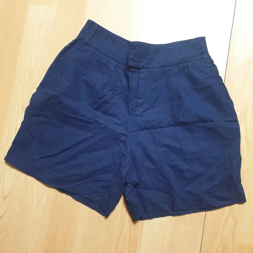[BUNJANG] ELLE STUDIO Navy Linen Shorts - Size 66 Women's Golf Pants / ELLE STUDIO 네이비 린넨 반바지.여성골프팬츠66사이즈.기장.40