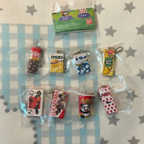 [BUNJANG] Meiji Chocolate Shakashaka Charm Series 3 Full Set (8 Types) / 8종 풀세트 메이지 초콜릿 아폴로 샤카샤카 참 3탄 과자 가챠 키링
