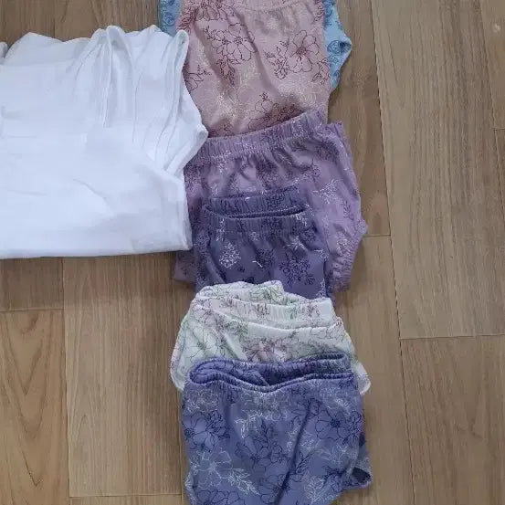 [BUNJANG] Women's Sleeveless Top and Panty Set / 여성용 속옷 팬티 나시 티셔츠