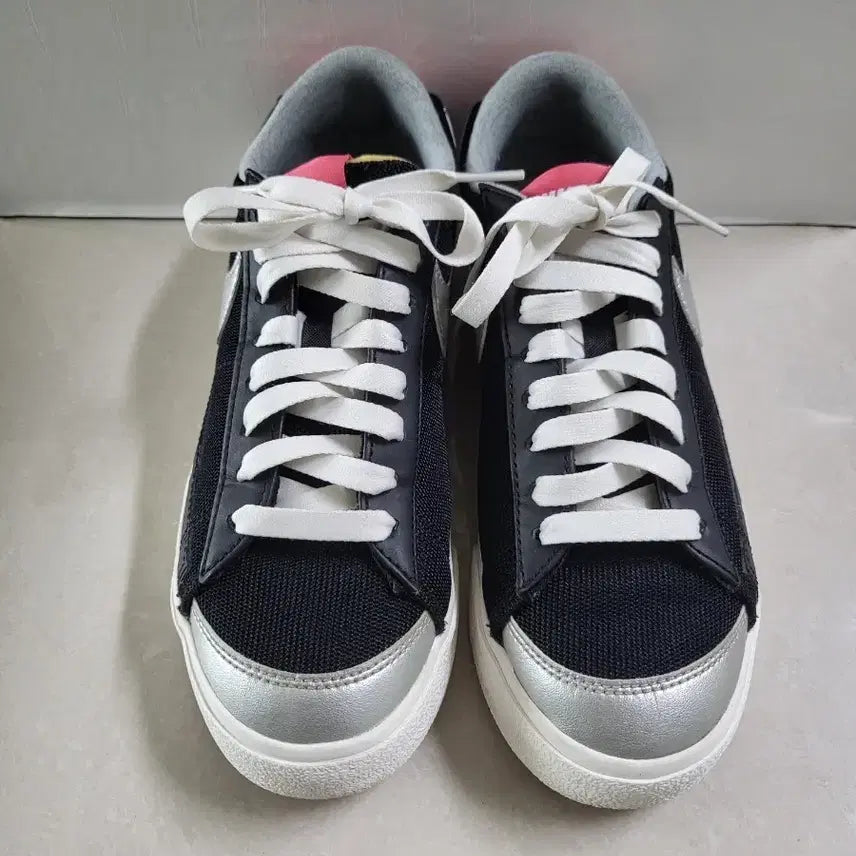 [BUNJANG] Nike Blazer Low Black Silver Sneakers / [225]나이키 블레이저 로우 블랙 실버 운동화/신발