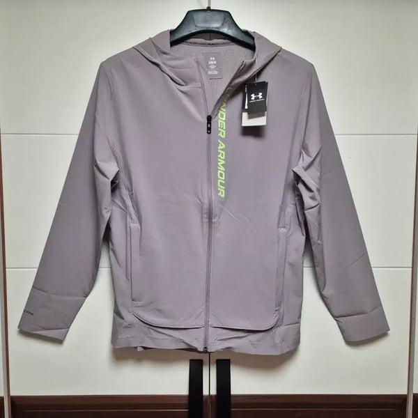 [BUNJANG] Under Armour Outrun The Storm Jacket / 언더아머 발수 바람막이 러닝자켓