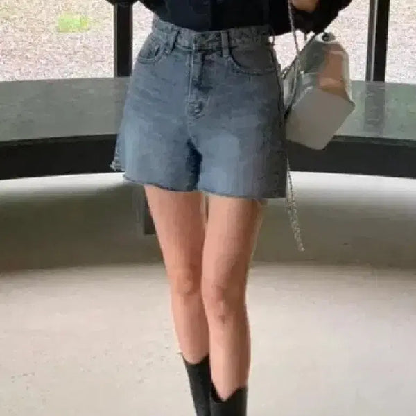 [BUNJANG] Light Blue Denim Shorts / 중청데님반바지