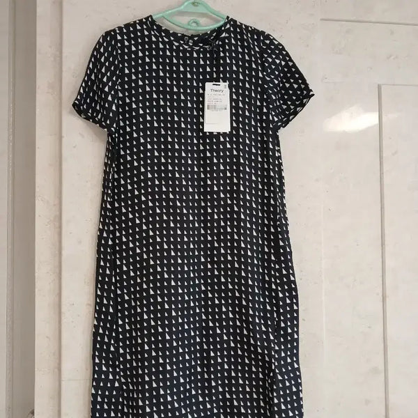 [BUNJANG] Theory Black Triangle Pattern Silk Dress / Theory 띠어리 블랙 삼각 패턴 실크 원피스