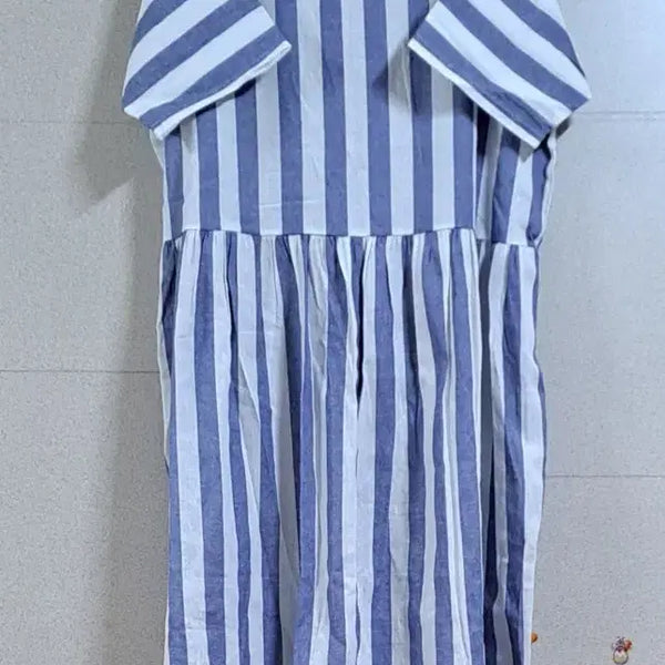 [BUNJANG] Stripe Pattern Long Dress / (새상품)스트라입원피스