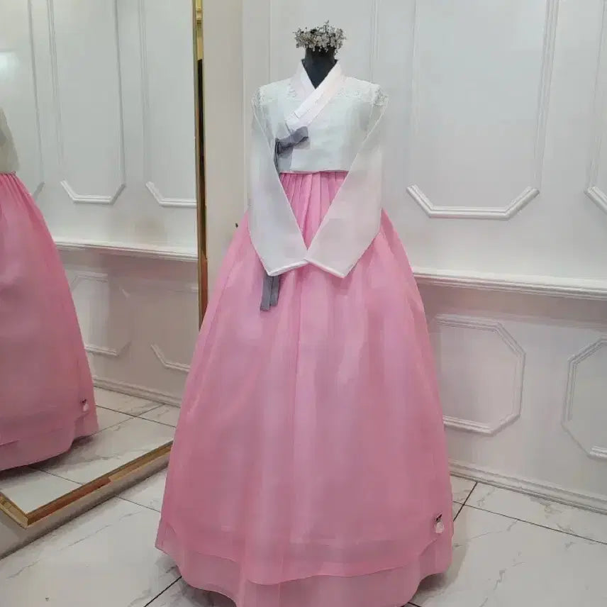 [BUNJANG] Pink Lace Hanbok (Size 55) / 핑크레이스한복-55싸이즈
