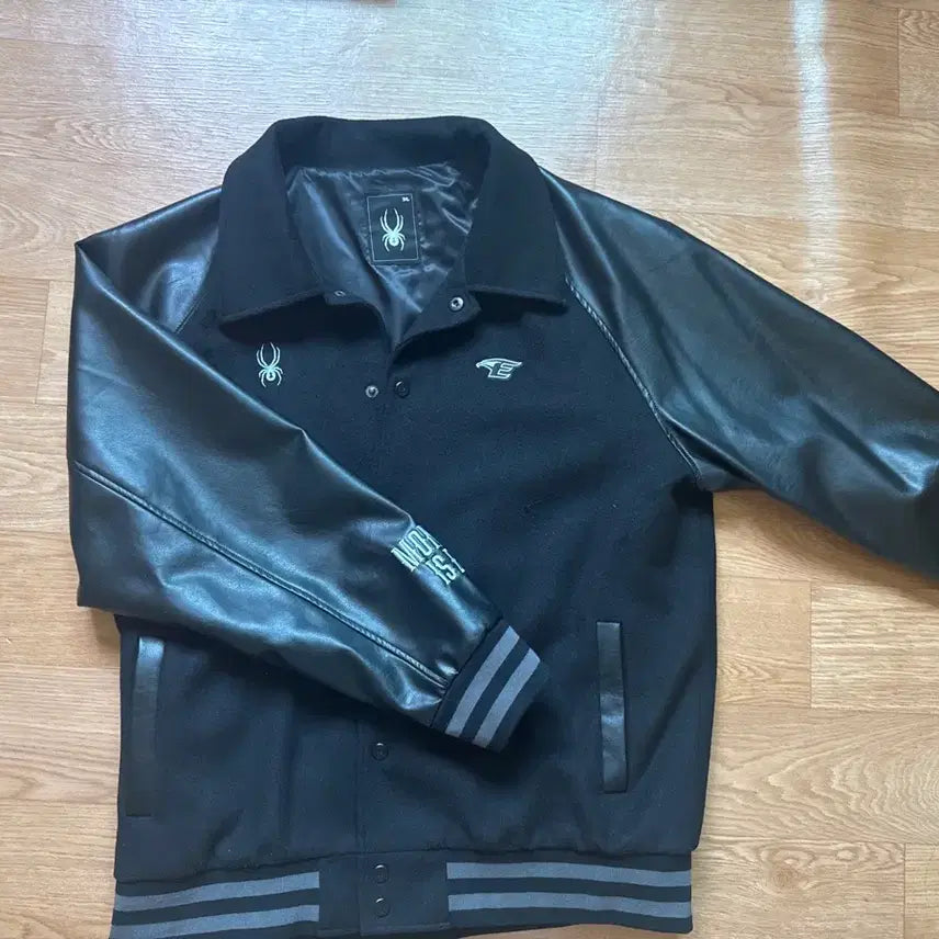 [BUNJANG] Spider 2024 Ryu Hyun Jin 'Monzter is Back' Varsity Jacket / 스파이더 2024 류현진 monter is back 바시티 자켓 115