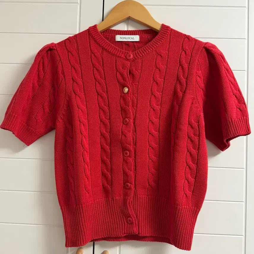 [BUNJANG] Nonlocal Red Cable Knit Short Sleeve Cardigan / 논로컬 레드 케이블 반팔 가디건