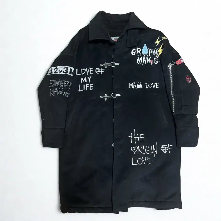[BUNJANG] Graffist Manzi Embroidered Heavy Coat OS / 그라피스트 만지 자수 헤비 코트 os