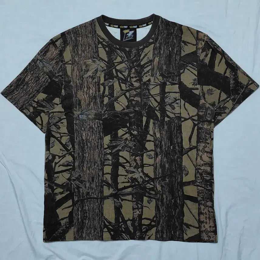 [BUNJANG] FAT Real Tree Camo Heavyweight Pocket T-Shirt - Redneck Line / [95/M] FAT 리얼트리 카모 헤비웨이트 포켓 티셔츠-REDNECK
