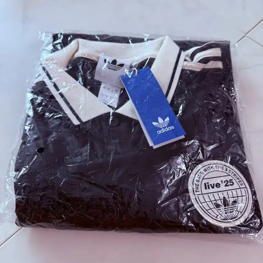 [BUNJANG] Oasis x Adidas Collaboration T-shirt / 오아시스 아디다스 콜라보 korea