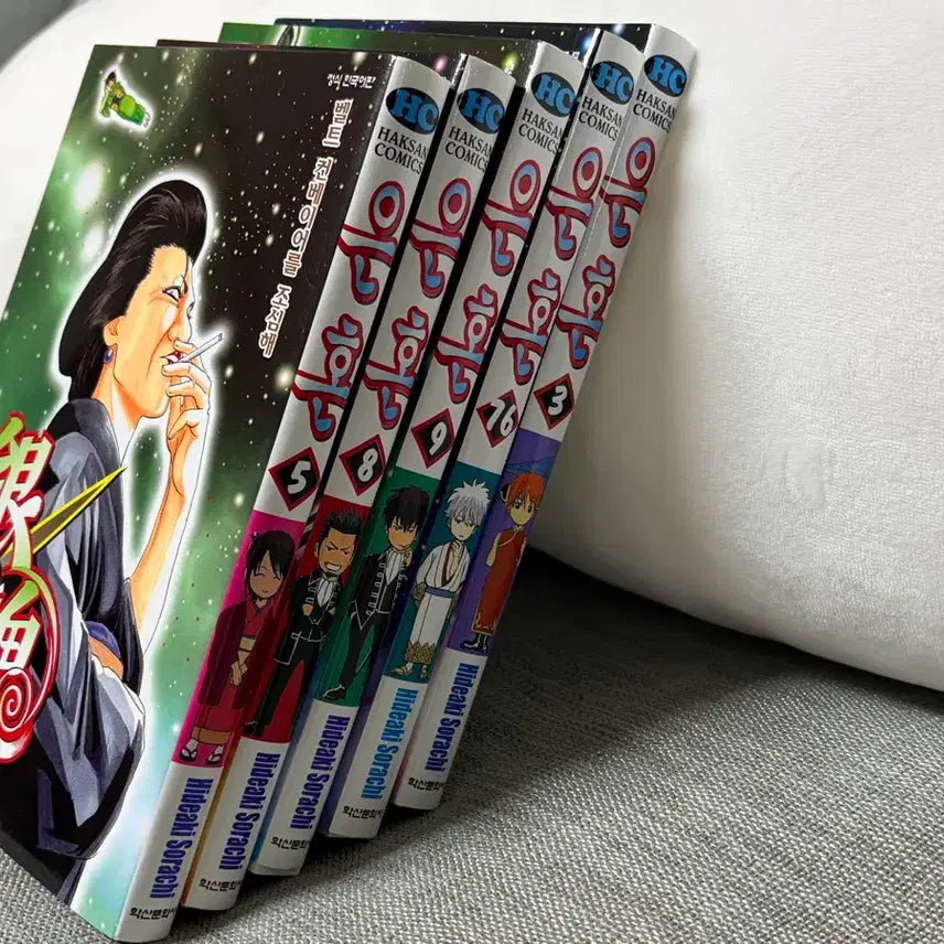 [BUNJANG] Gintama Manga Volumes 5 & 8 / 은혼 만화책 판매