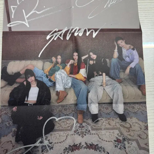 [BUNJANG] Miyau Signed Poster / 미야오 싸인 포스터 판매