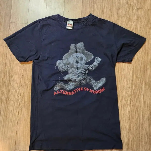 [BUNJANG] Anvil Vintage Skull Print T-Shirt Navy / 00s 앤빌 ANVIL 빈티지 스컬 프린팅 반팔 티셔츠 네이비