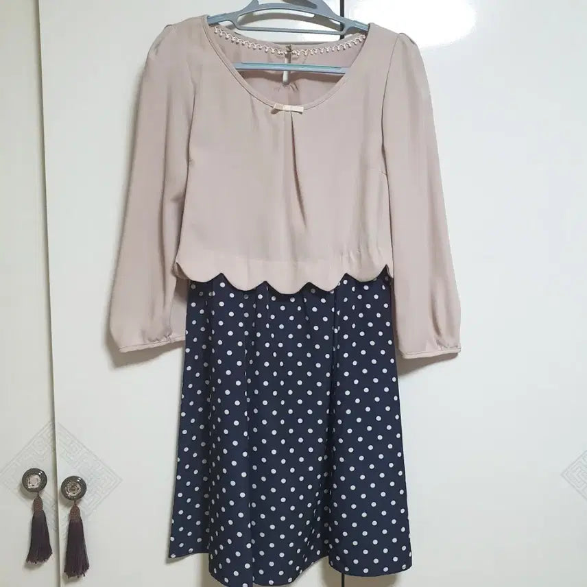 [BUNJANG] Layered Dot Dress / 레이어드 도트 원피스