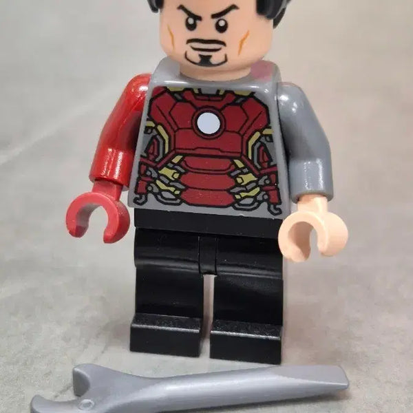 [BUNJANG] Lego Iron Man Tony Stark SH0850 Minifigure / 레고 아이언맨 토니스타크 sh0850