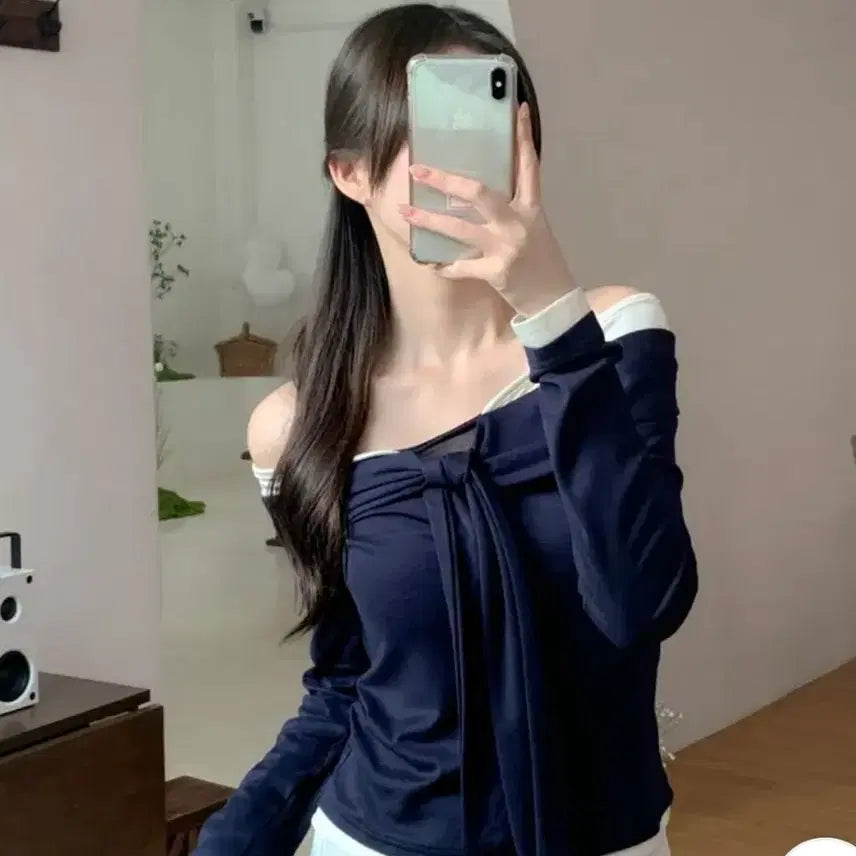 [BUNJANG] Colorblock Ribbon Off-Shoulder Knit Top / (새상품)리본오프숄더 타이오프숄더 배색리본니트