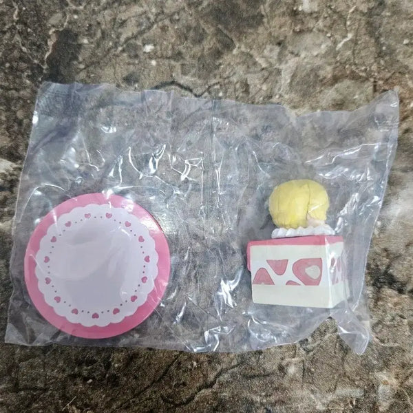 [BUNJANG] Beautiful High School Earth Defense Club Hakone Yumoto Cake Gacha Figure / 미남고교 지구방위부 하코네 유모토 케이크 가챠
