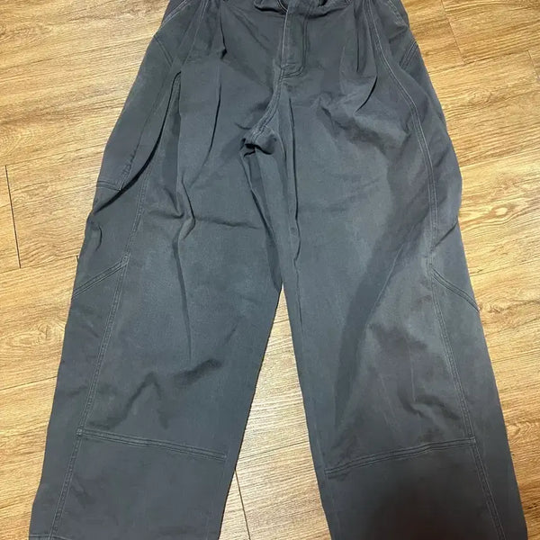 [BUNJANG] Begin Veneta Two-Tuck Chino Pants / 비긴 베네타 투턱 치노팬츠