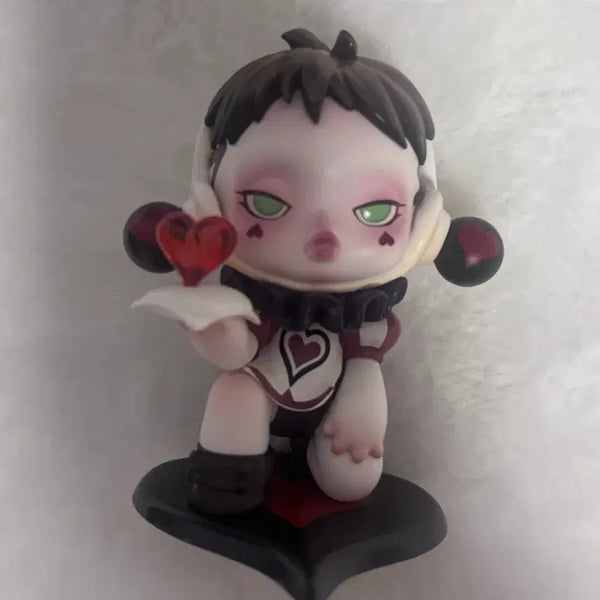 [BUNJANG] Pop Mart Skullpanda Wonderland Chilly Figure / 팝마트 스컬판다 원더랜드 쌀쌀맞은 피규어