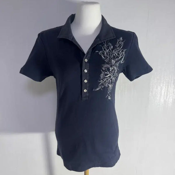 [BUNJANG] Tornado Mart Embroidered Collar T-Shirt / 토네이도마트 자수 카라티 tornado mart