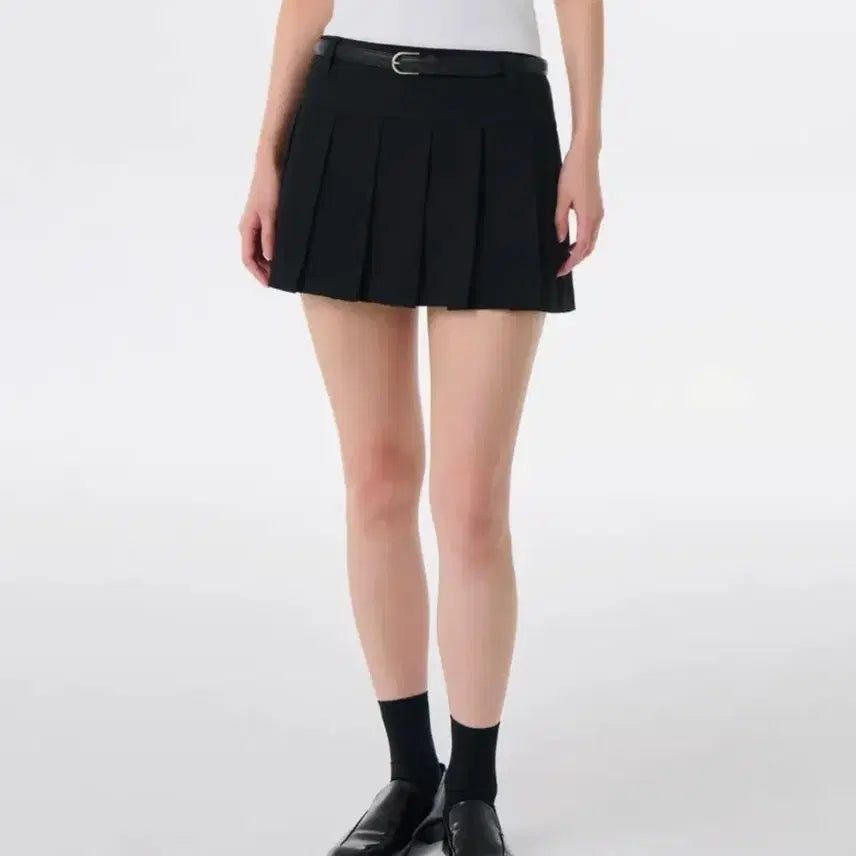 [BUNJANG] Musinsa Standard Women's Pleated Mini Skirt / 무신사 스탠다드 우먼 플리츠 미니 스커트
