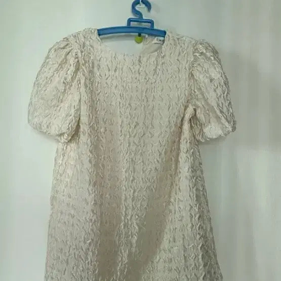 [BUNJANG] Puff Sleeve Mini Dress Round Neck Beige / 퍼프소매 미니원피스 베이지 라운드넥 원피스