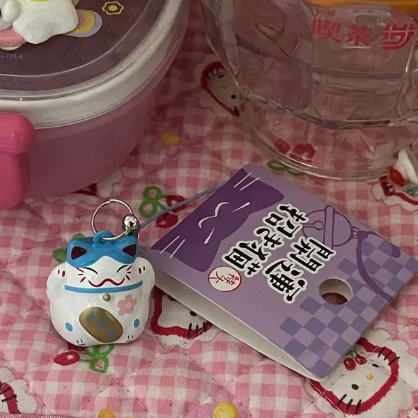 [BUNJANG] Maneki Neko Bell Strap Keychain - White Blue Cat Charm / 마네키네코 일본 고양이 방울 스트랩 키링 화이트 블루 고양이 갸루 부적
