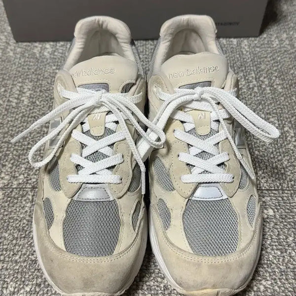 [BUNJANG] New Balance 992 White Silver M992NC Shoes / [280] 뉴발란스 992 화이트 실버 M992NC