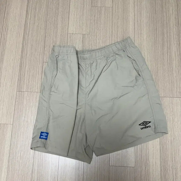 [BUNJANG] Umbro Athletic Shorts (L) / 엄브로 반바지 L 국내 백화점 구매