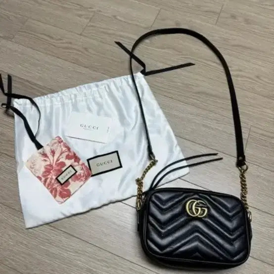 [BUNJANG] Gucci Marmont Matelassé Bag / 구찌 마몬트 마틀라쎄 가방