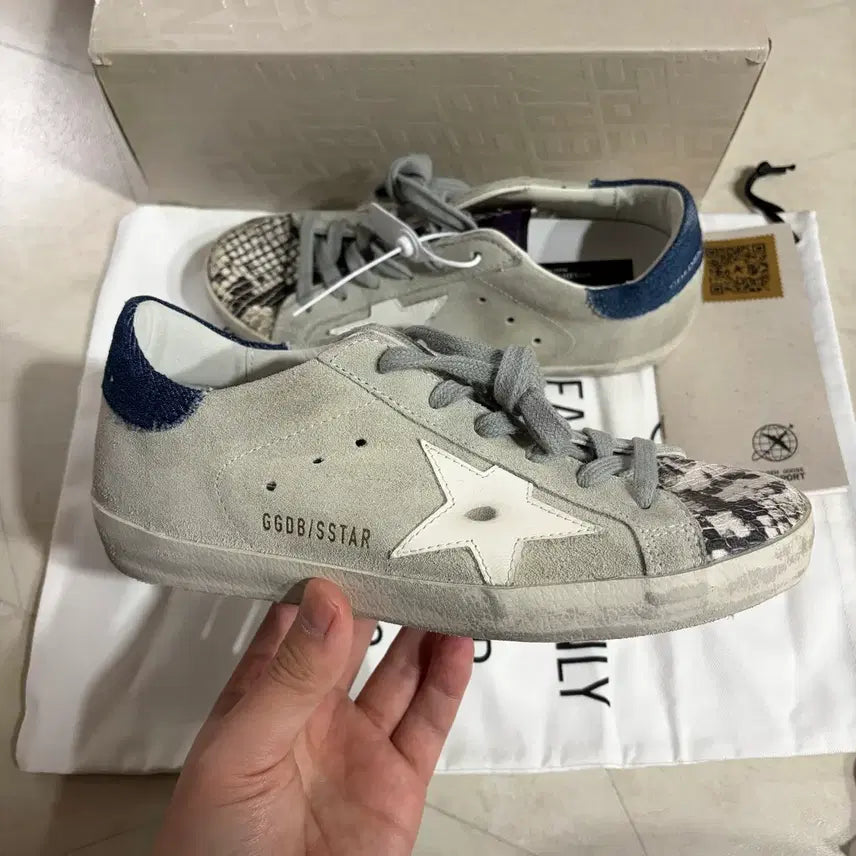 [BUNJANG] Golden Goose Superstar Suede Blue White Size 36 / 새상품(230)골든구스 슈퍼스타 스웨이드 블루 화이트 36