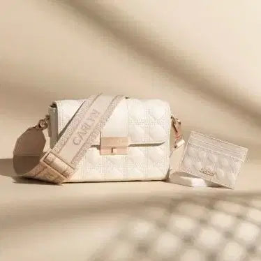 [BUNJANG] Carlyn Minnit Crossbody Bag + Airpod Pouch Set (White) / 칼린 미닛 크로스백 + 에어팟파우치set (화이트)