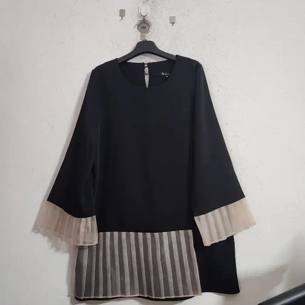[BUNJANG] Pleated Navy Short Sleeve Long Dress / 플리츠 네이비 반팔 롱 원피스