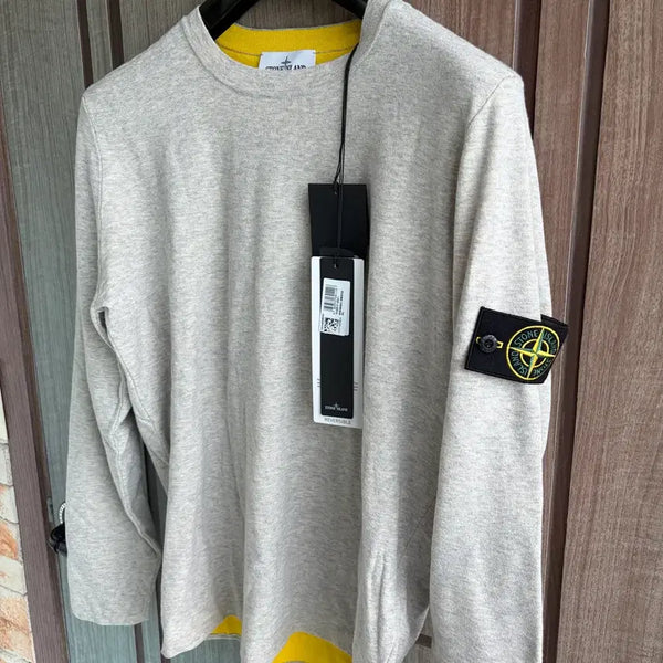 [BUNJANG] Stone Island Logo Patch Reversible Long Sleeve Sweatshirt Grey Yellow (L) / 새상품(L)스톤아일랜드 와펜 리버시블 롱슬리브 맨투맨 그레이 옐로우