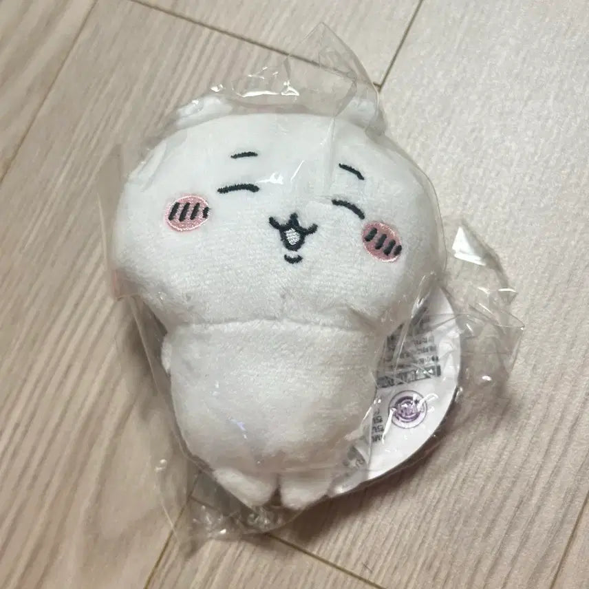 [BUNJANG] Nagano Market Chikawa "Monchiki" Mascot Keychain / [나가노 마켓] 먼작귀 치이카와 인형 마스코트 키링