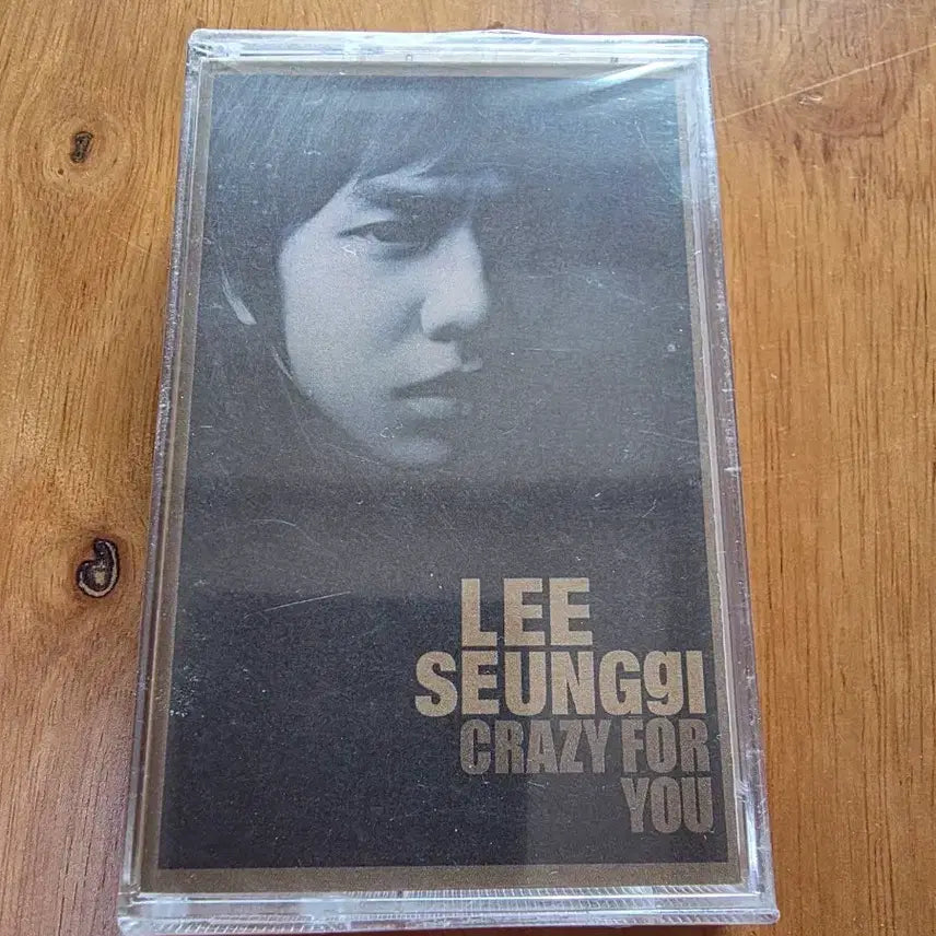 [BUNJANG] Lee Seung Gi 2nd Album "Crazy For You" Unsealed Cassette Tape / [희귀반] 이승기2집 " crazy for you " 미개봉 테이프