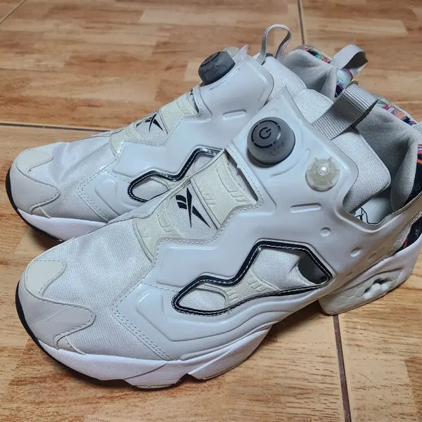 [BUNJANG] Reebok Pump Fury Shine White / 리복 펌프퓨리 샤인화이트 265(260추천)