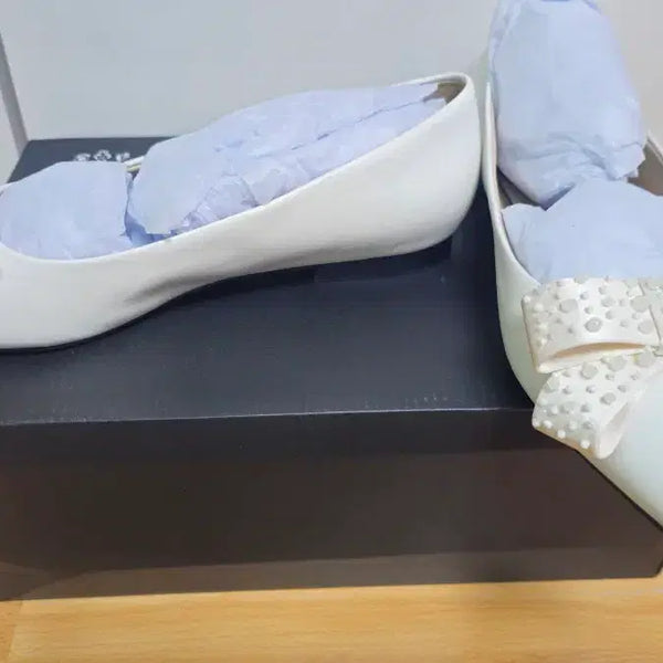 [BUNJANG] SUECOMMA BONNIE Size 380 New Shoes / 슈콤마보니 사이즈380 새재품